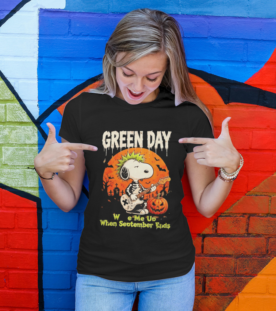 Green Day Snoopy Skeleton Guitar Wake Me Up When September Ends Halloween Pumpkin T-Shirt