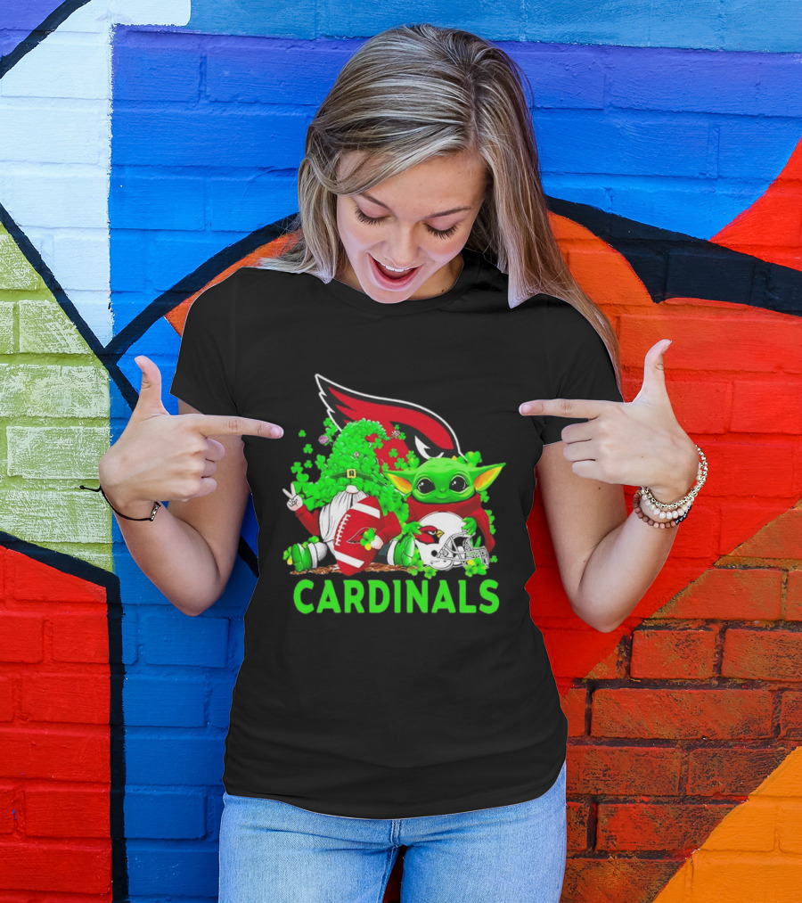 Arizona Cardinals Baby Yoda Gnome St Patrick's Day T-Shirt