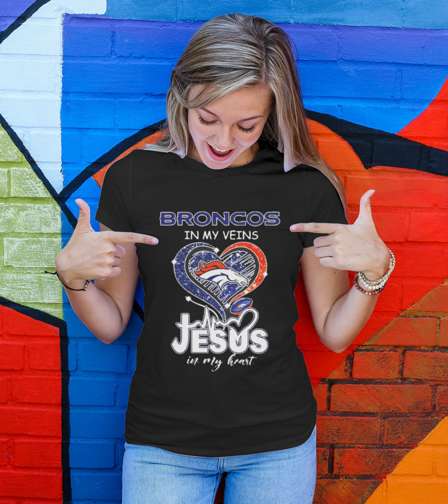 Denver Broncos In My Veins Heart Jesus In My Heart T-Shirt