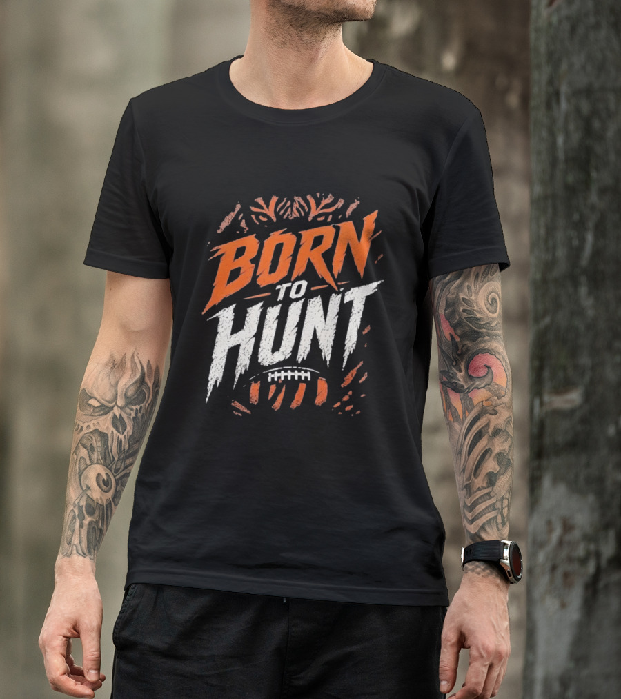 Born To Hunt Tiger Football Ball Print T-Shirt