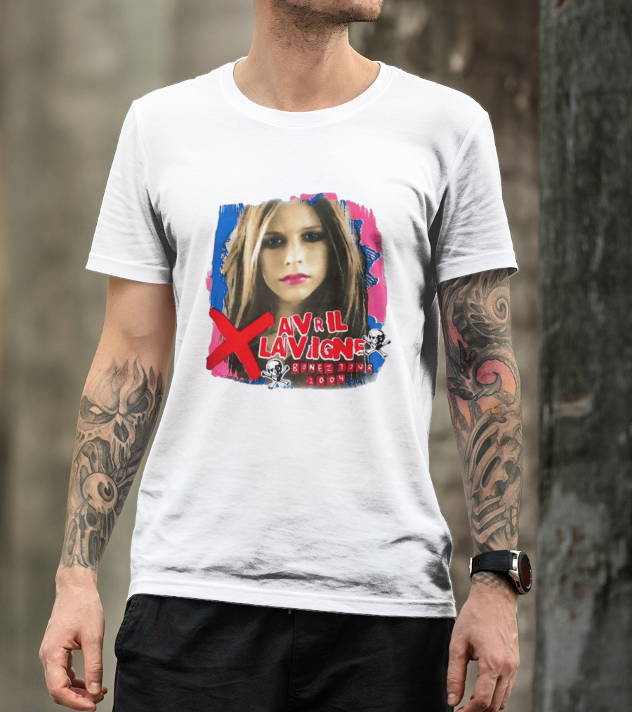 Avril Lavigne Bonez Tour 2004 Skull And Crossbones T-Shirt