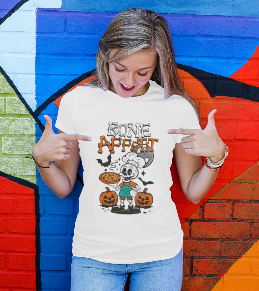 Bone Appetit Skeleton Chef Halloween Pizza Pumpkin Bats T-Shirt