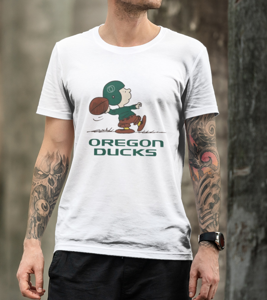 Peanuts Charlie Brown Oregon Ducks Football Quarterback T-Shirt
