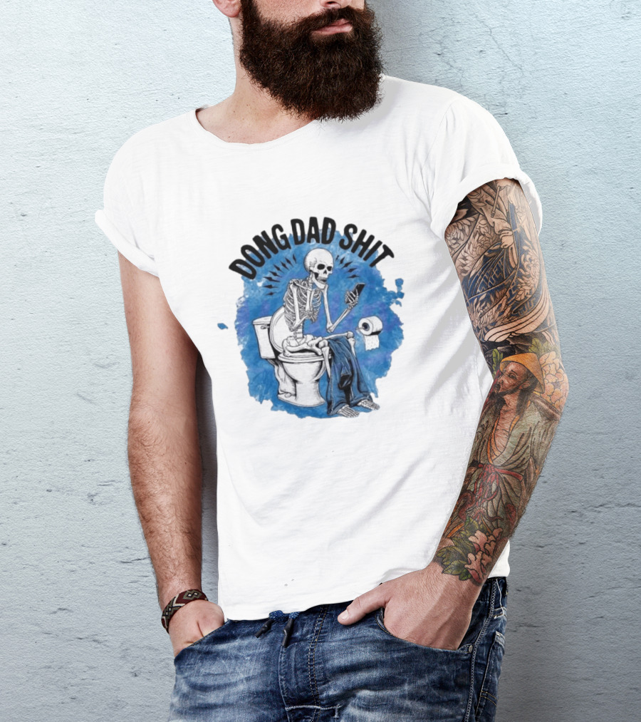 Skeleton Doing Dad Shit On Toilet With Phone And Toilet Paper T-Shirt