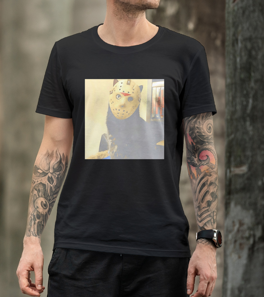 Black Cat In Horror Movie Jason Voorhees Mask T-Shirt
