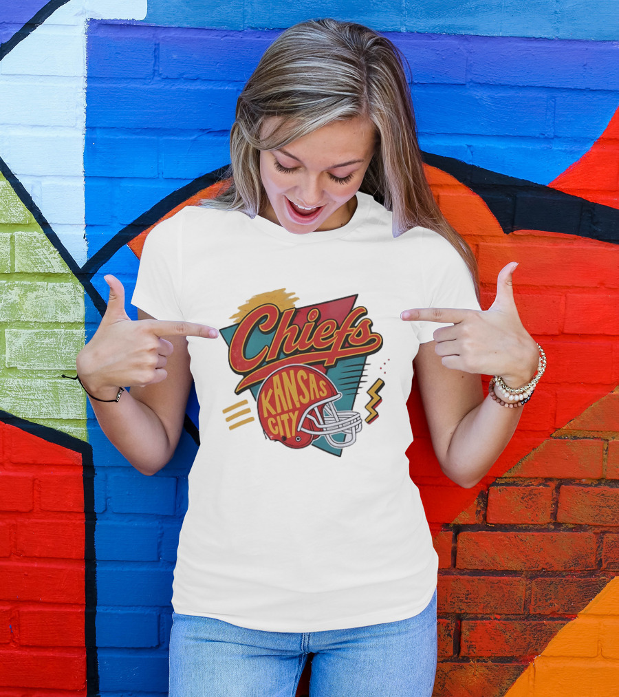 Kansas City Chiefs Helmet Retro Style Football T-Shirt