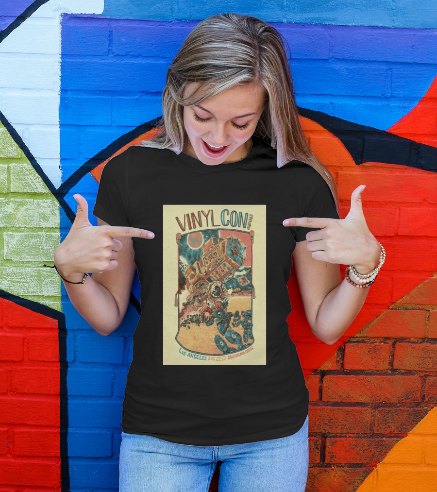 VinylCon Los Angeles August 22 23 2026 California Festival Space Astronaut Turntable T-Shirt