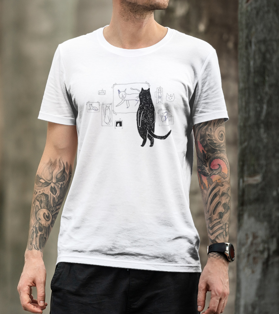 Black Cat Observing Doodle Drawings Of Cats T-Shirt