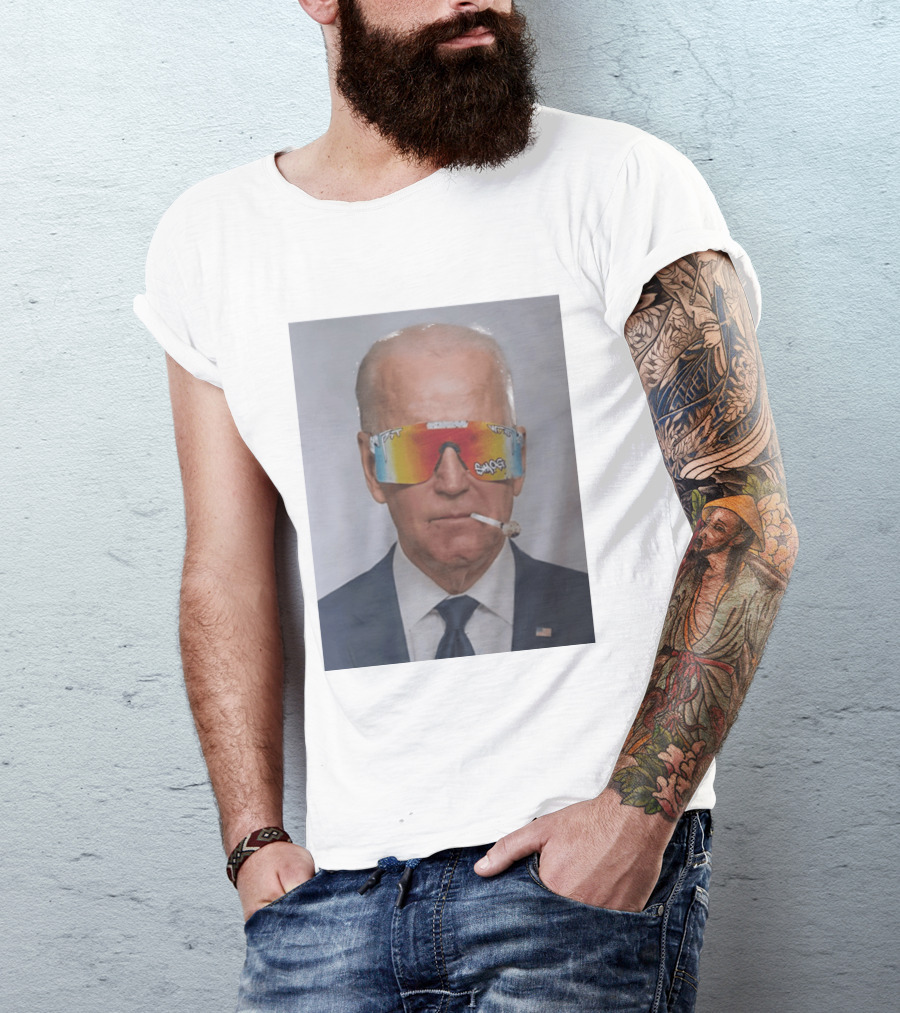 Joe Biden Pit Viper Sunglasses Smoking Pipe President T-Shirt
