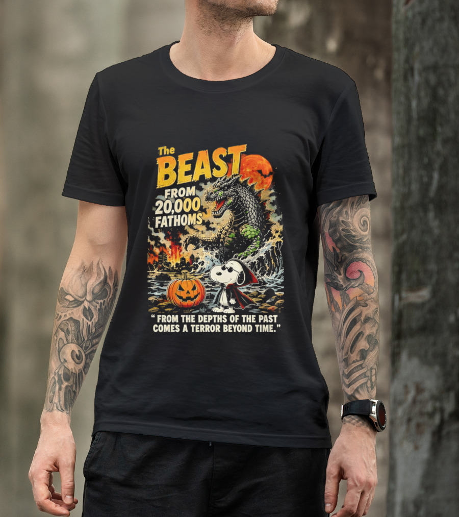 Snoopy And The Beast From 20000 Fathoms Halloween Pumpkin Terror T-Shirt