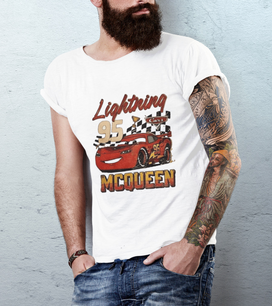 Lightning McQueen 95 Cars Trophy Checkered Flags Disney Pixar T-Shirt