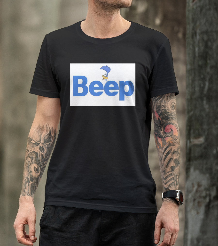 Looney Tunes Road Runner Beep Text Featuring Iconic Cartoon T-Shirt