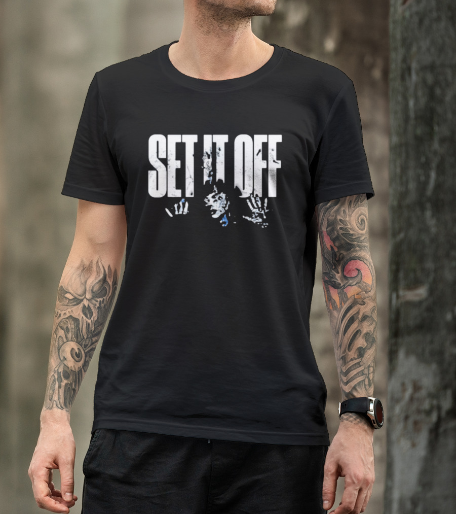 Set It Off Cracked Text With Blue Paint Effect T-Shirt