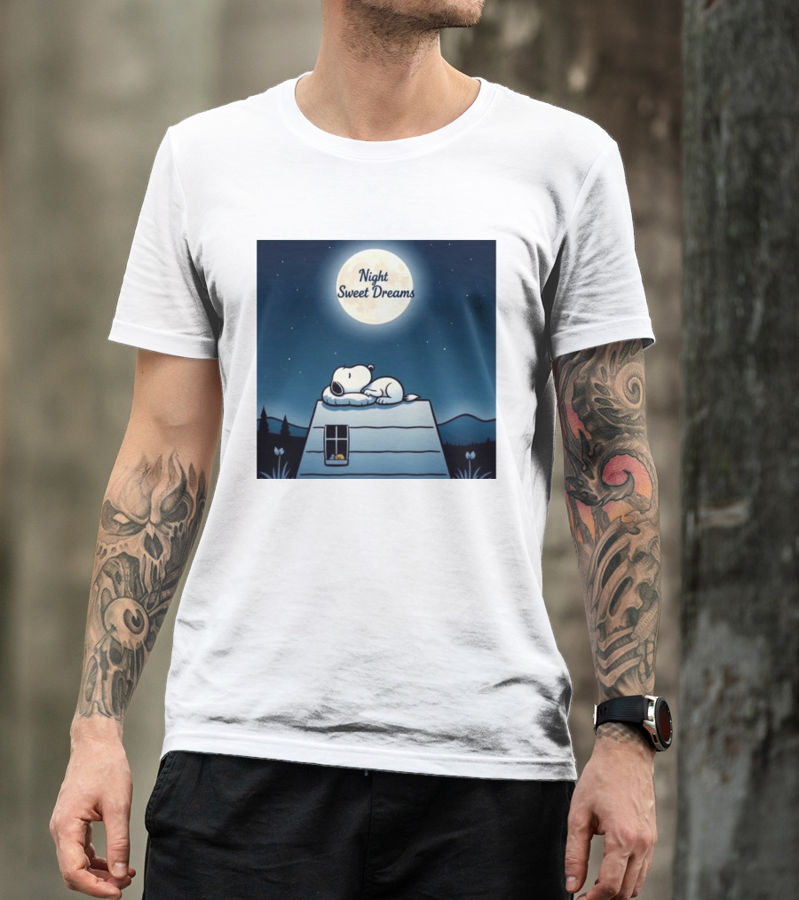 Snoopy Night Sweet Dreams Moonlight Scene Peanuts Sleeping Dog T-Shirt