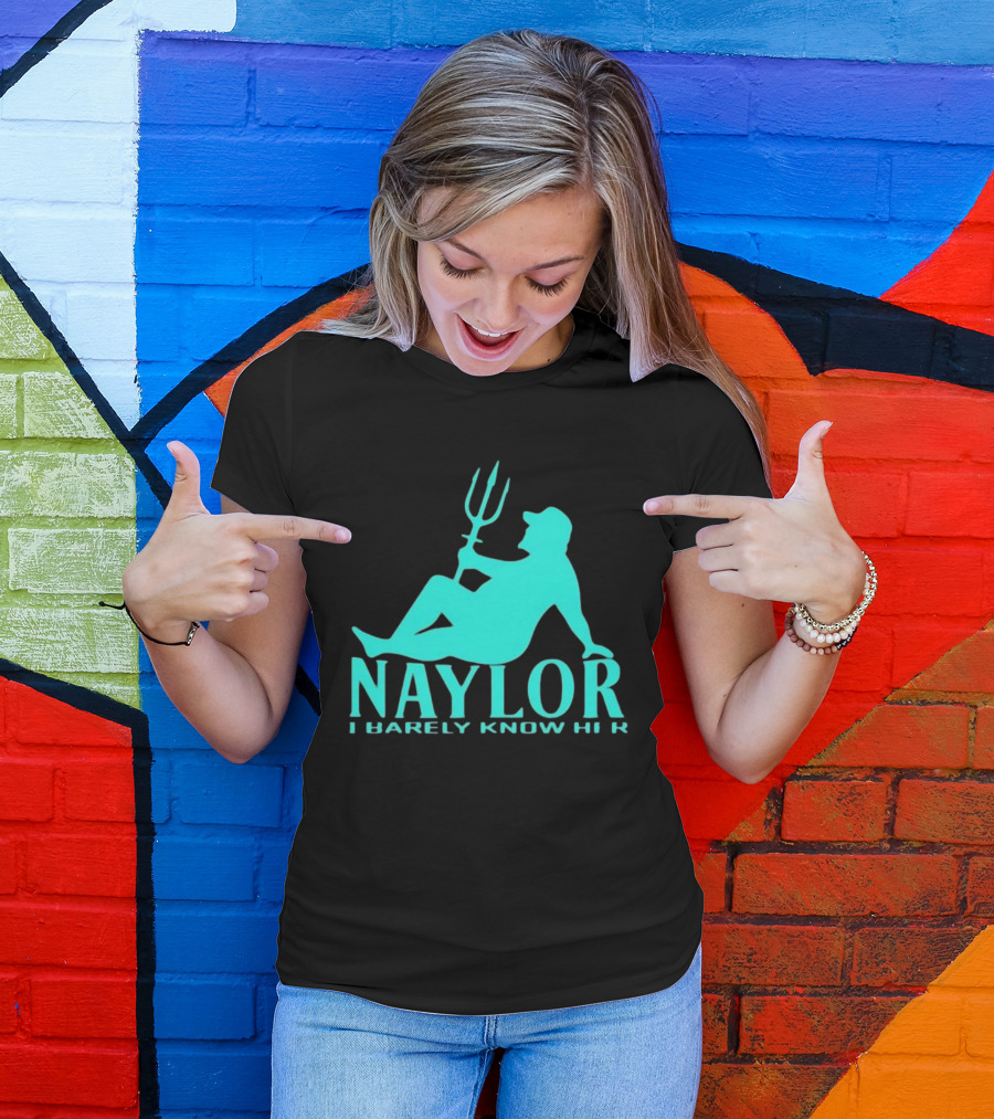 Naylor I Barely Know Her Mariners Trident Pose T-Shirt