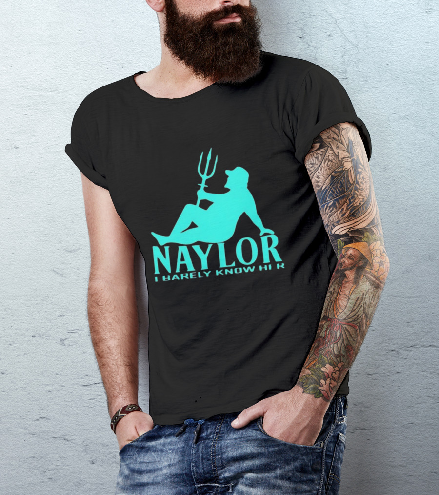 Naylor I Barely Know Her Mariners Trident Pose T-Shirt