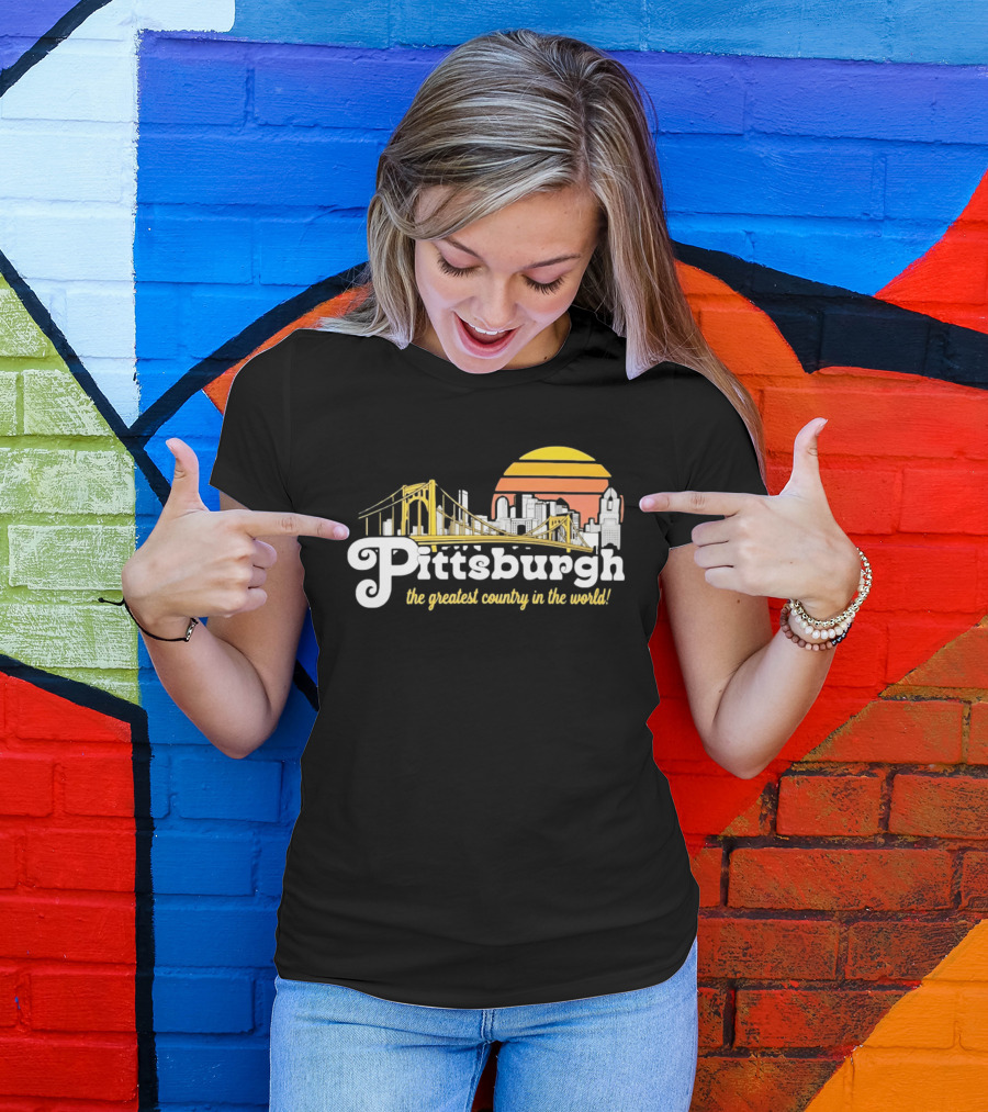 Pittsburgh Skyline With Bridge And Sunset The Greatest Country In The World T-Shirt