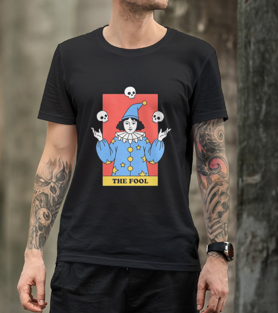 The Fool Tarot Card Jester Juggling Skulls Occult T-Shirt