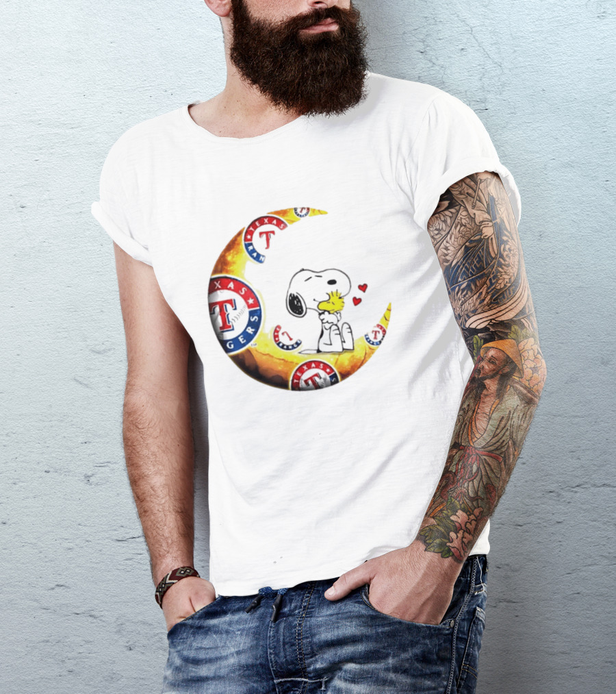 Snoopy Woodstock Texas Rangers Moon Baseball Fan Celebration T-Shirt