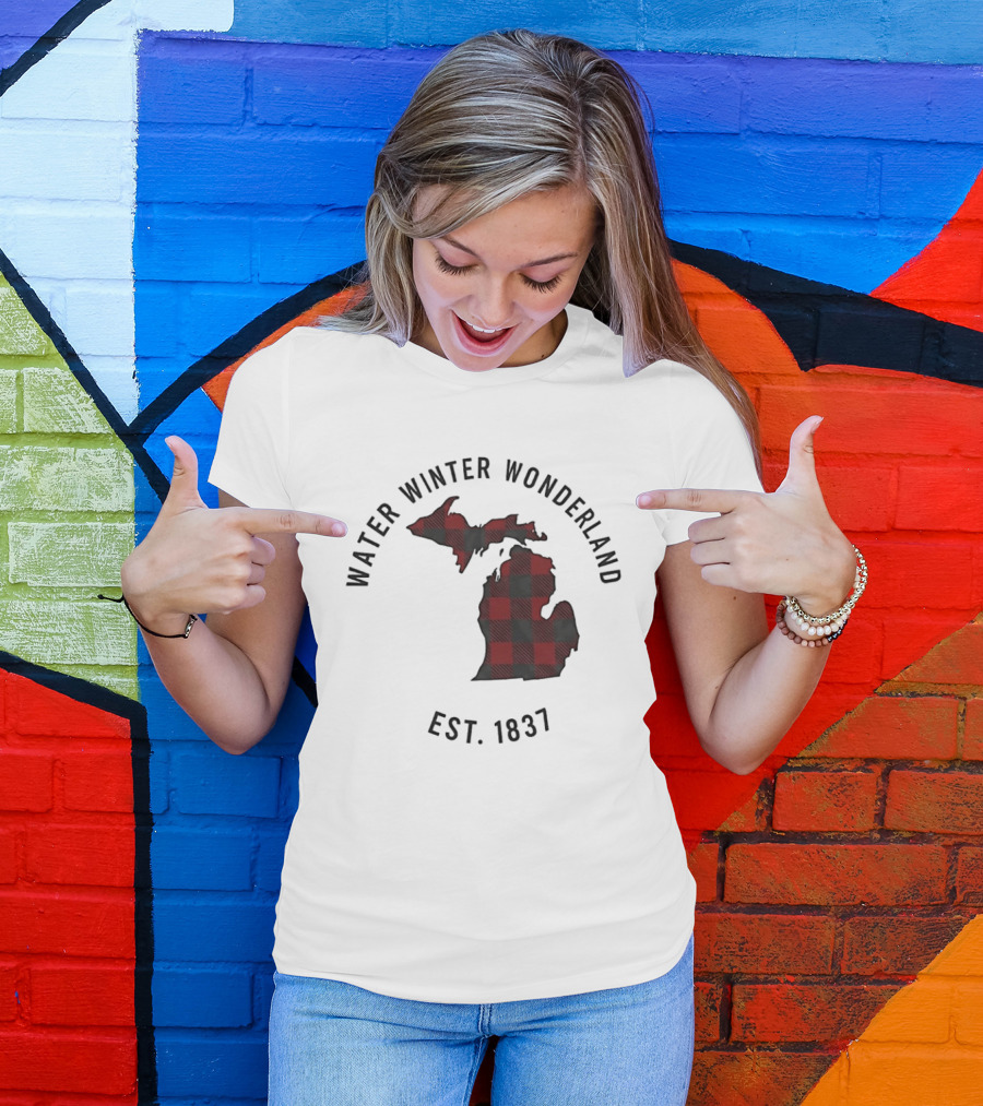 Michigan Water Winter Wonderland Est 1837 Plaid T-Shirt