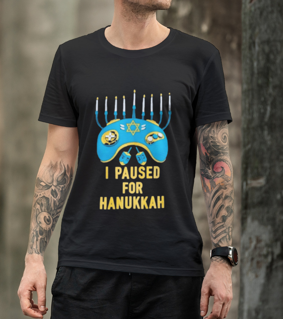 I Paused For Hanukkah Menorah Gaming Controller Star Of David T-Shirt