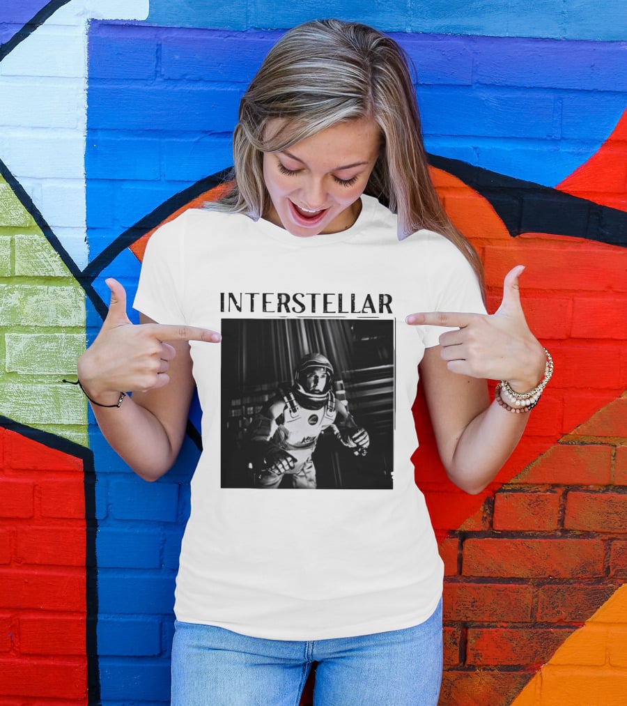 Interstellar 2014 Matthew McConaughey Spacesuit Scene T-Shirt