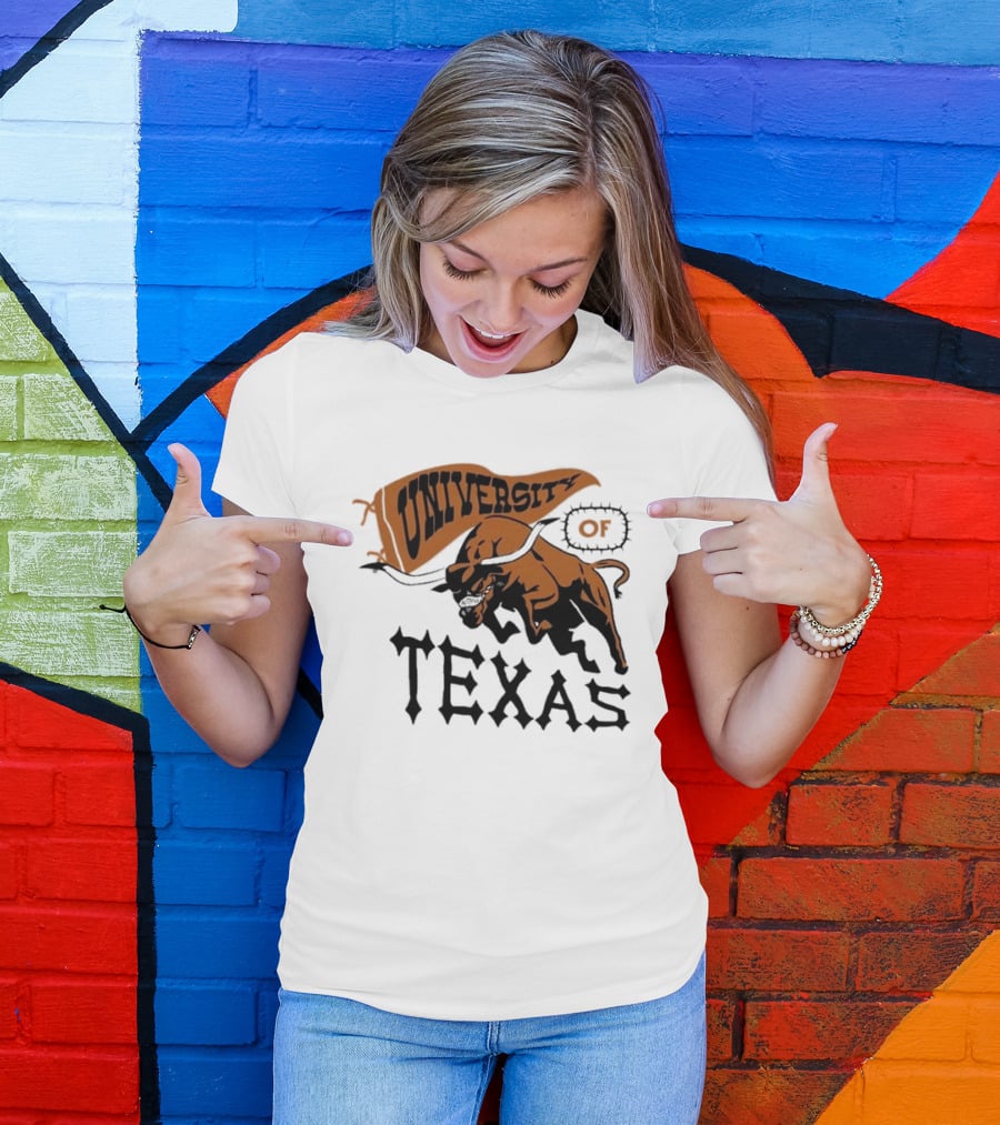 University Of Texas Longhorns Bull Mascot Banner T-Shirt