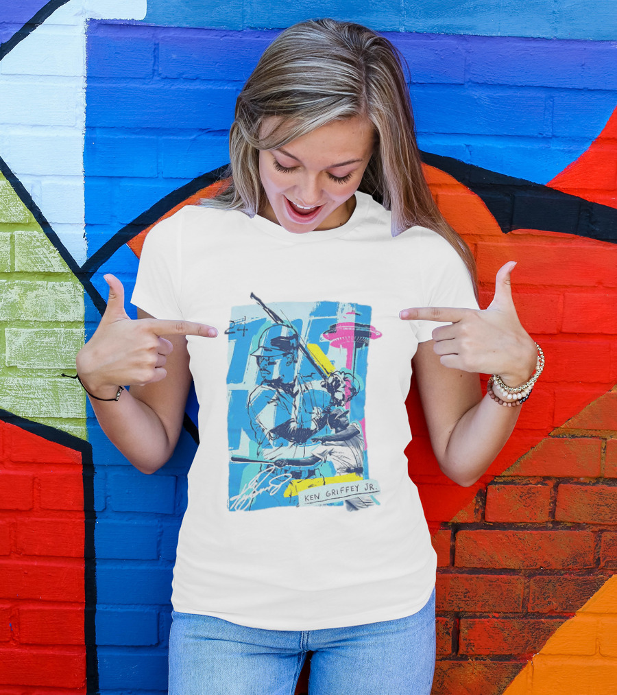 Ken Griffey Jr 24 Seattle Mariners Vintage Baseball Art Player Signature T-Shirt