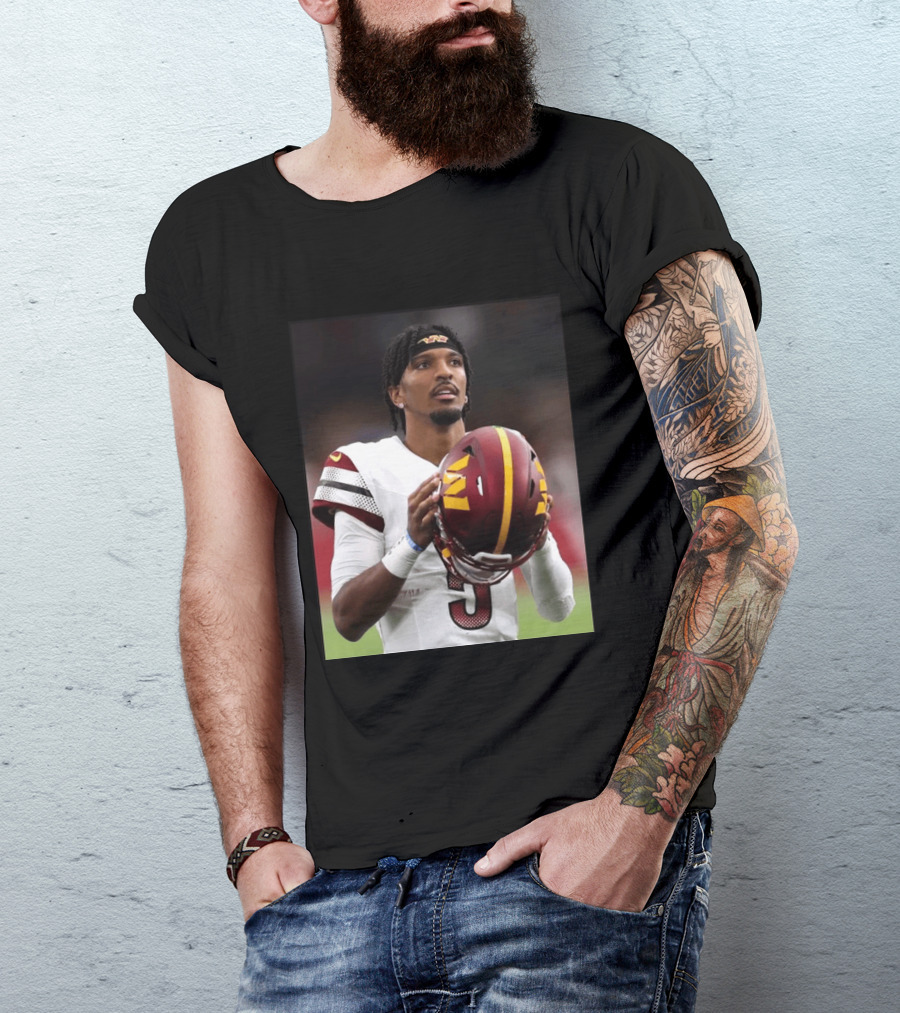 Washington Commanders Quarterback Jayden Daniels Football Player Sports T-Shirt