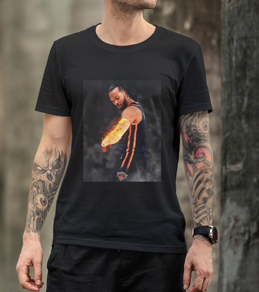 Happy International Lefthanders Day Jalen Brunson Knicks Player Flaming Arm T-Shirt