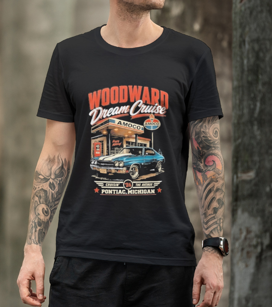Woodward Dream Cruise Pontiac Michigan Amoco Service Station Classic Car T-Shirt