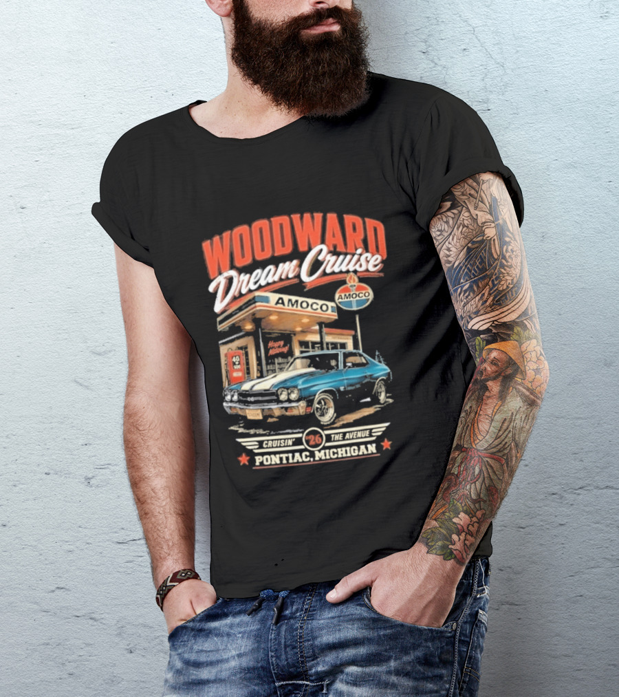 Woodward Dream Cruise Pontiac Michigan Amoco Service Station Classic Car T-Shirt