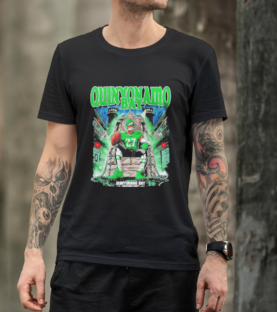 Quinyonamo Bay 27 Throne Football Block Q T-Shirt