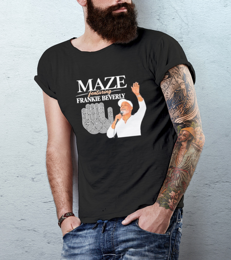 Maze Featuring Frankie Beverly White Outfit Microphone Performance Iconic Image T-Shirt