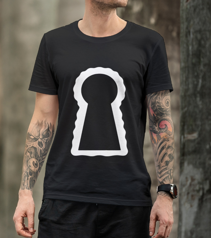 Minimalist Keyhole Secret Door Aesthetic T-Shirt
