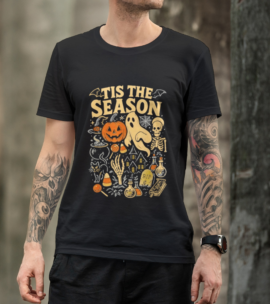 Tis The Season Halloween Pumpkin Ghost Skeleton Bats Candy T-Shirt