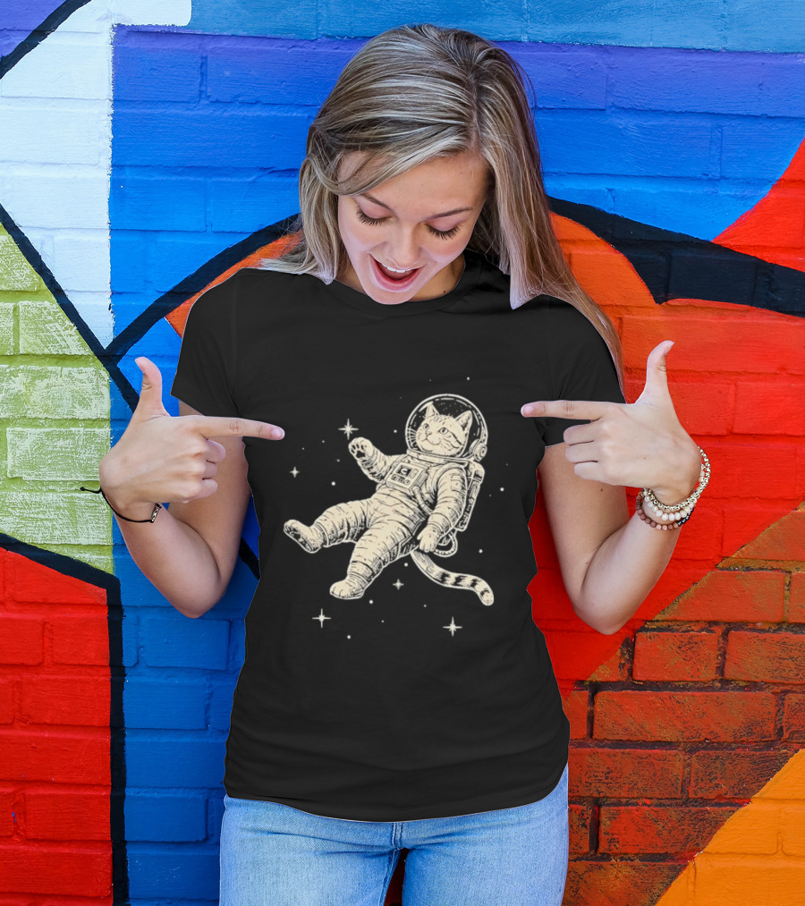 Astronaut Cat Floating In Space With Stars And Helmet T-Shirt
