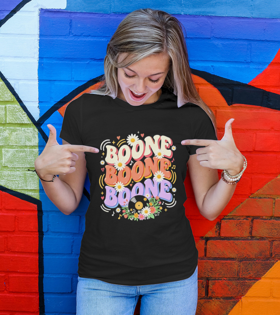 Boone Floral Vinyl Record Music Lover Colorful Daisy Notes Hearts T-Shirt