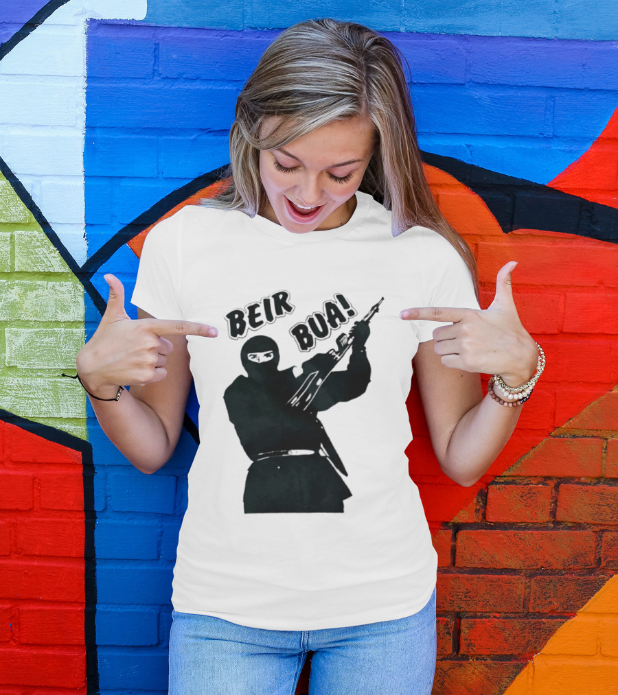Beir Bua Irish Republican Ireland Gaelic Armed Figure T-Shirt