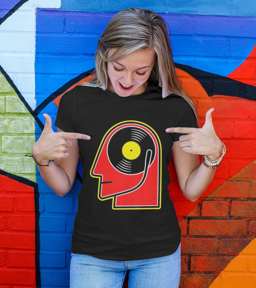 Vinyl Album Head With Record Disc Ear Retro Music T-Shirt