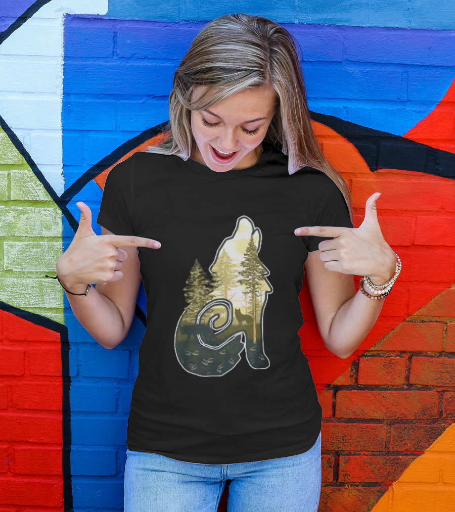 Wolf Howling Forest Scene Fahlo Nature Wildlife T-Shirt