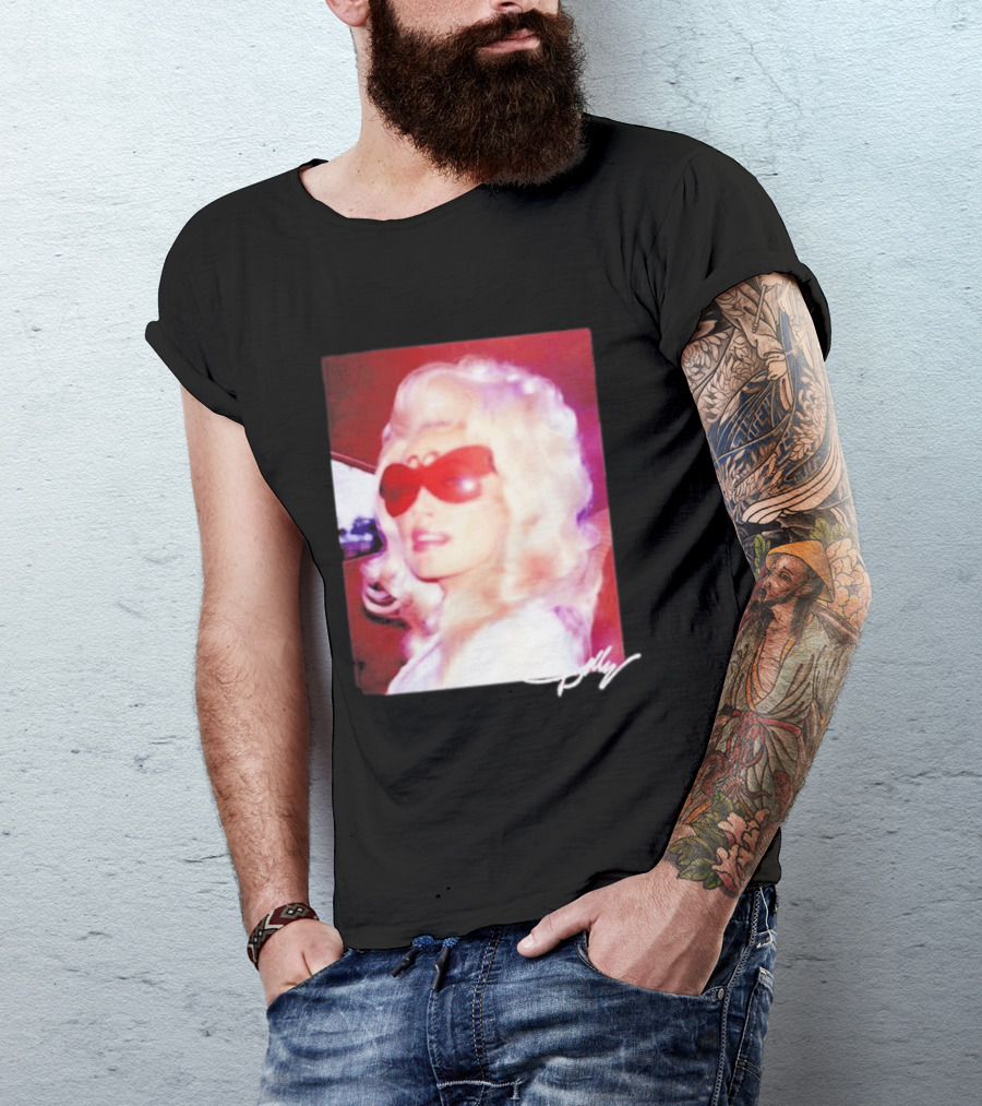Dolly Parton Iconic Vintage Style With Red Sunglasses T-Shirt