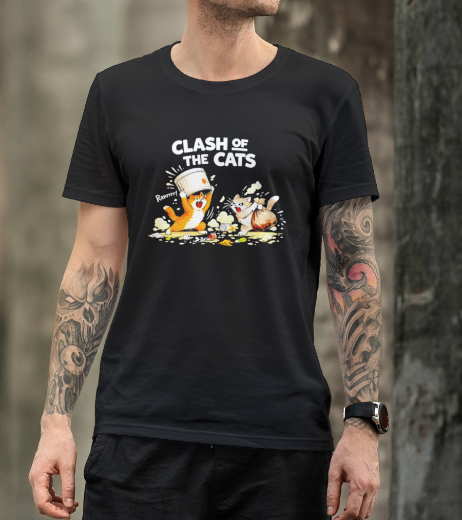 Clash Of The Cats Funny Fighting Kittens Playful Chaos T-Shirt
