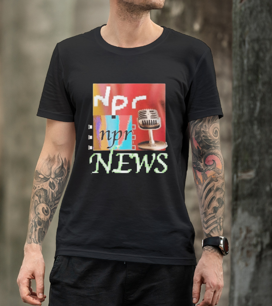 NPR News Public Radio Microphone Icon Podcast T-Shirt