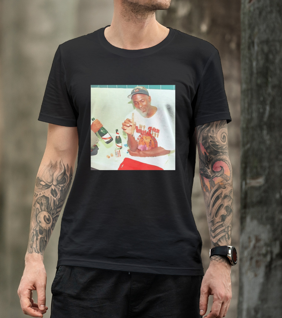 Michael Jordan Repeat 3 Peat Celebration Chicago Bulls Basketball T-Shirt