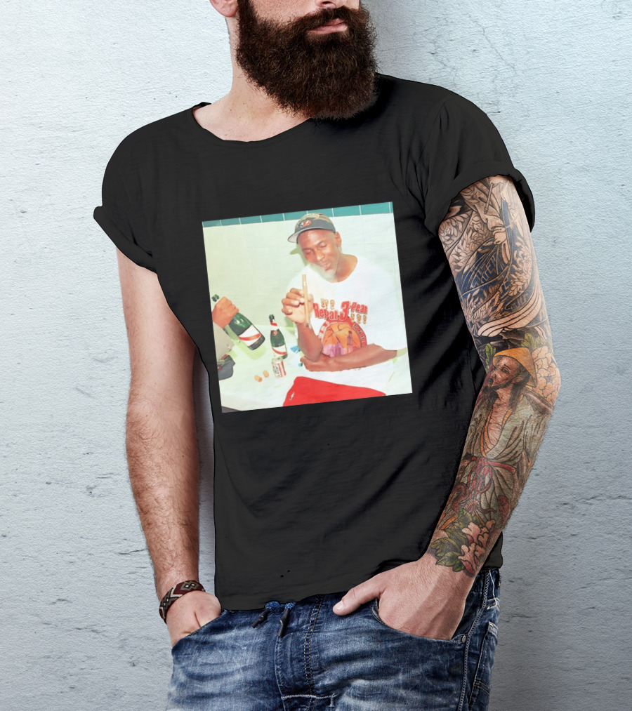 Michael Jordan Repeat 3 Peat Celebration Chicago Bulls Basketball T-Shirt