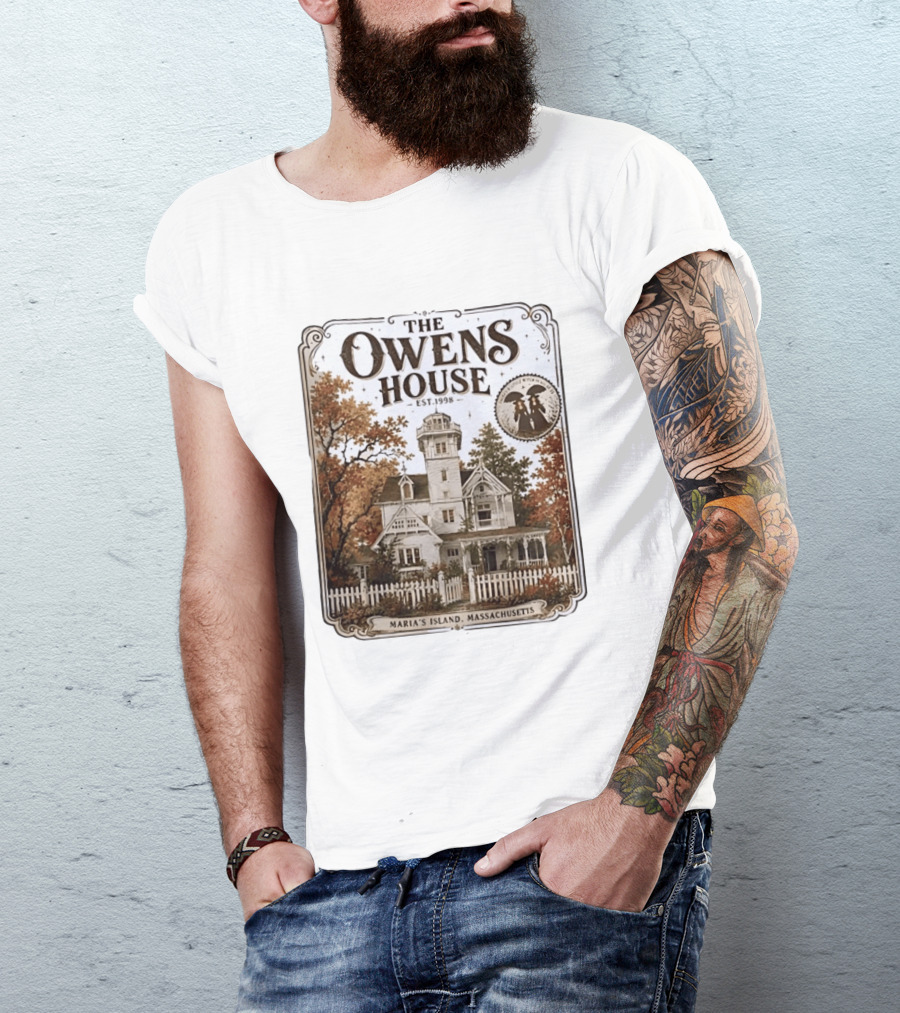 The Owens House Est 1998 Maria's Island Massachusetts Vintage Gothic Mansion T-Shirt