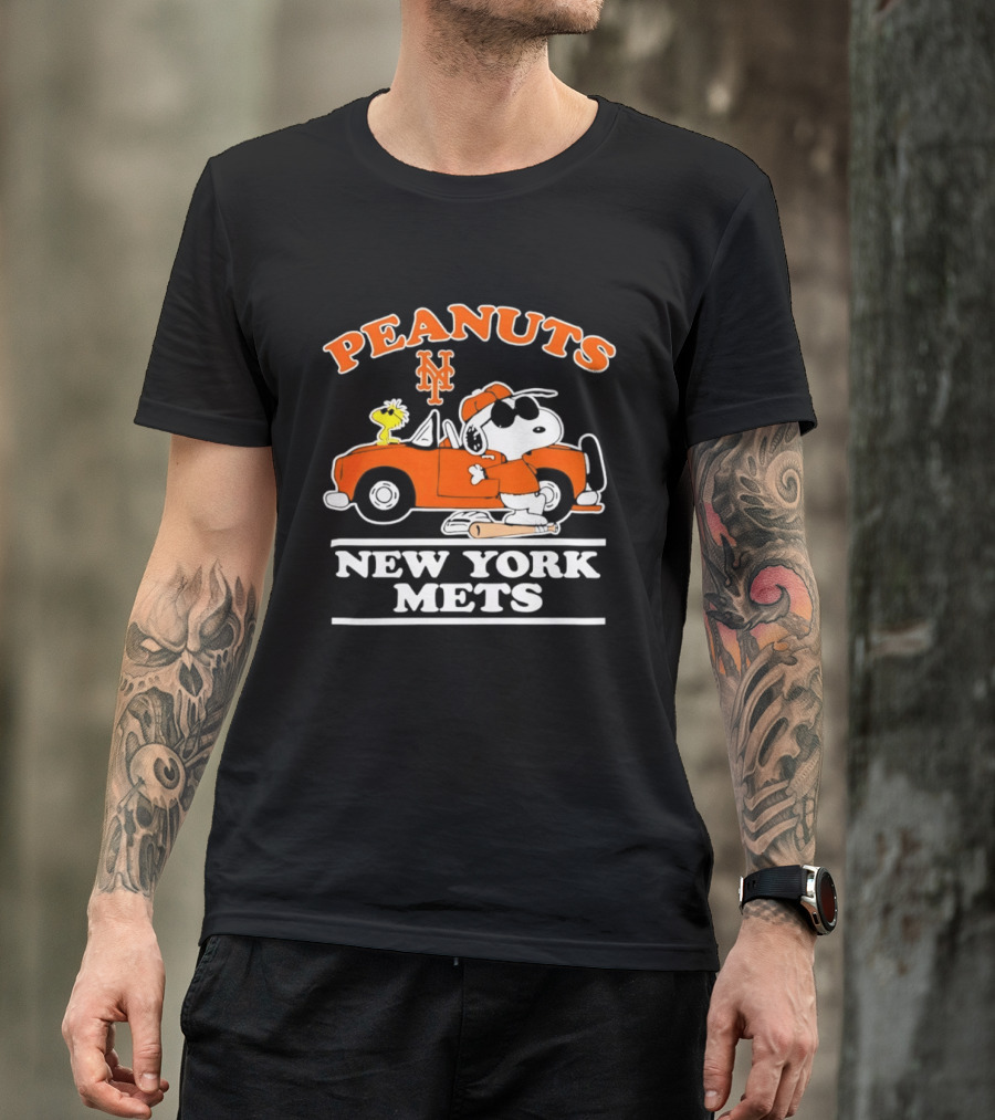 Peanuts Snoopy Woodstock New York Mets MLB Fan Gear T-Shirt