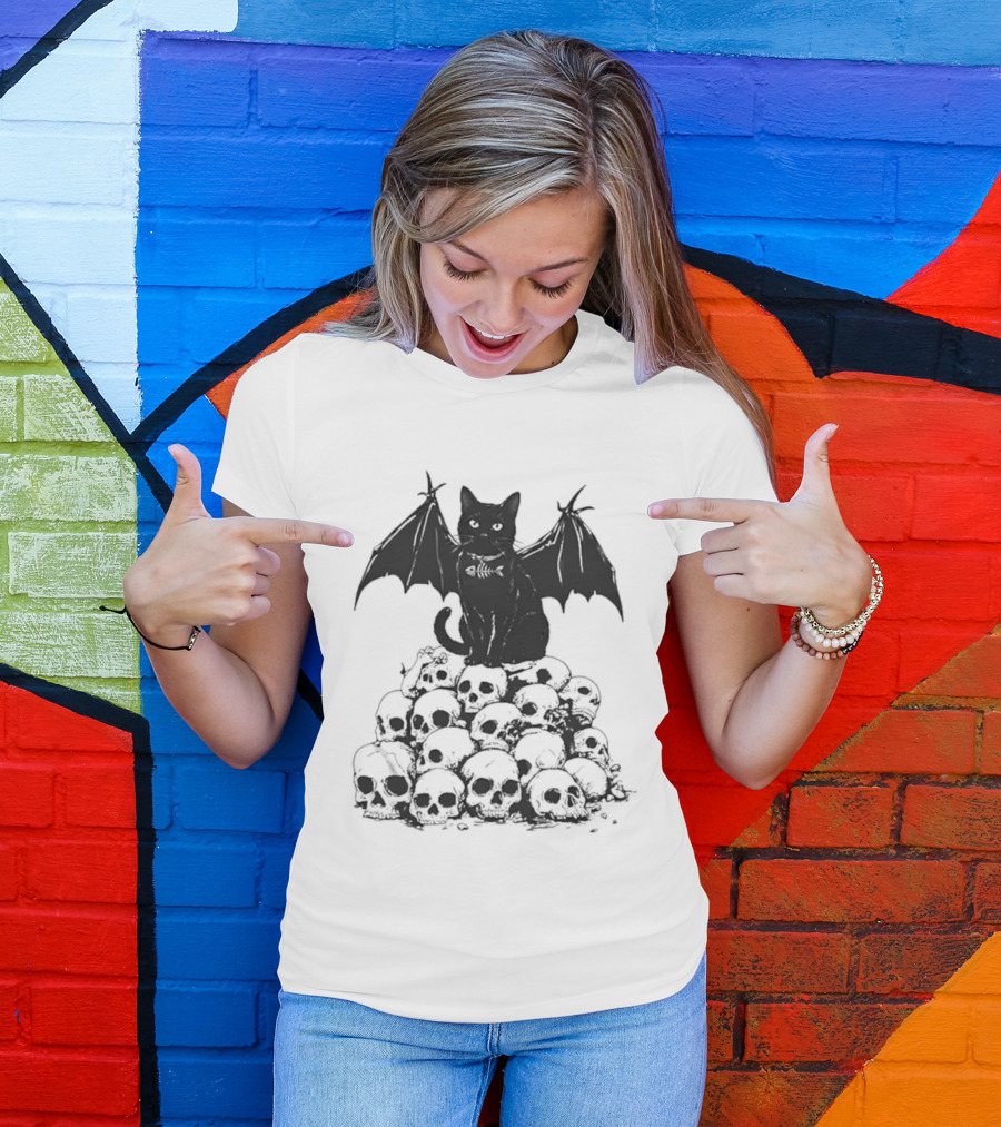 Black Bat Cat Sitting On Human Skulls T-Shirt