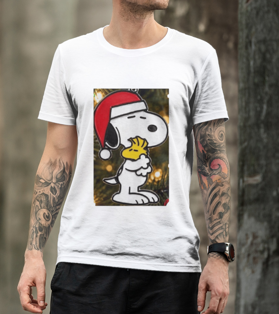Snoopy Woodstock Christmas Hugging Best Holiday Gift Peanuts T-Shirt